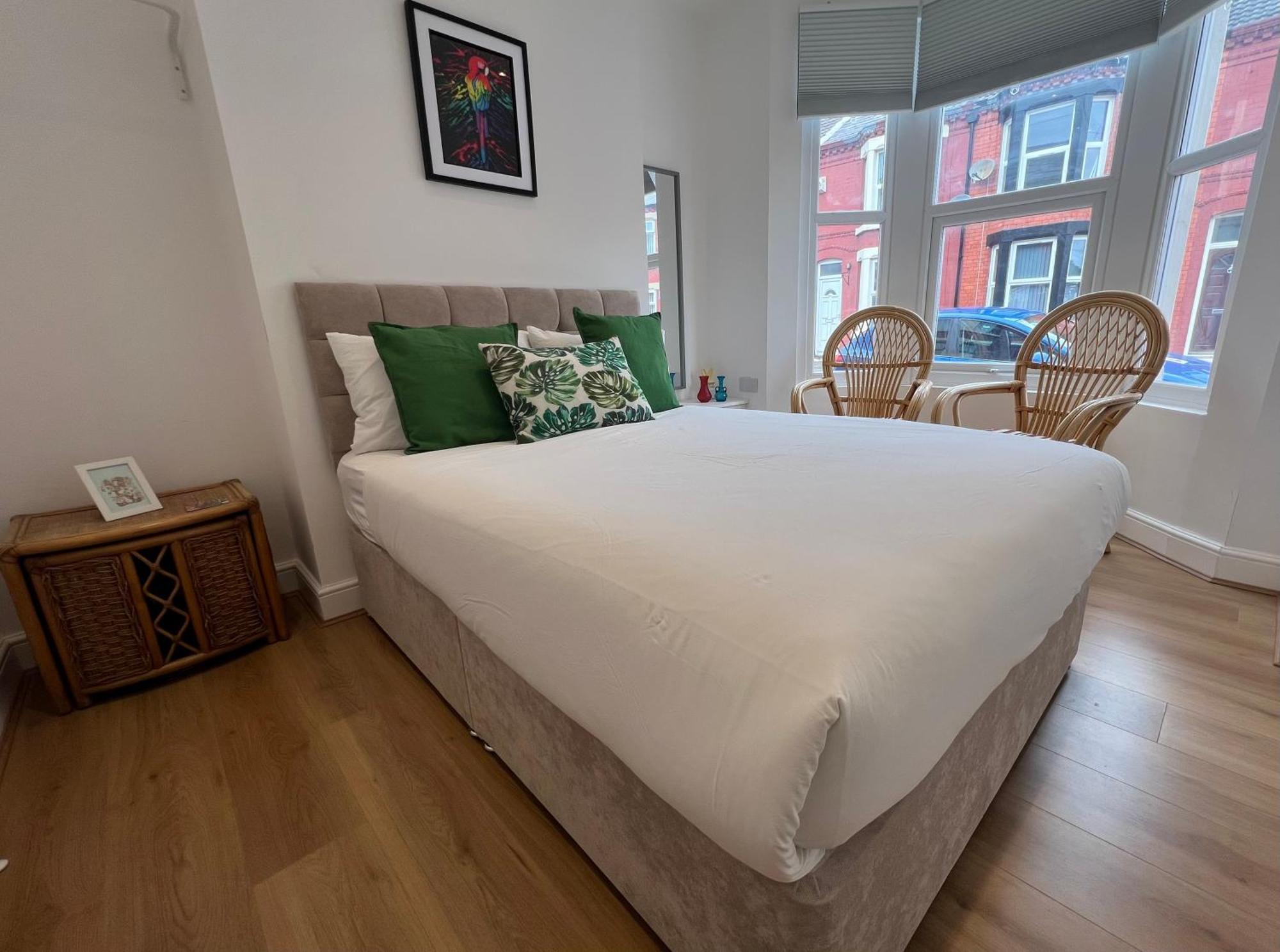 2025 Award Winner Liverpool Cherry House - 4 Bedrooms Exterior foto